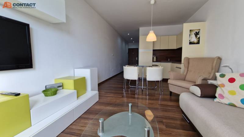 Pod Párovcami Zornica