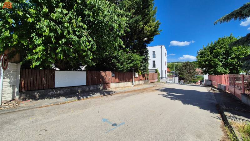 predaj dom Kamenná 12, Banka