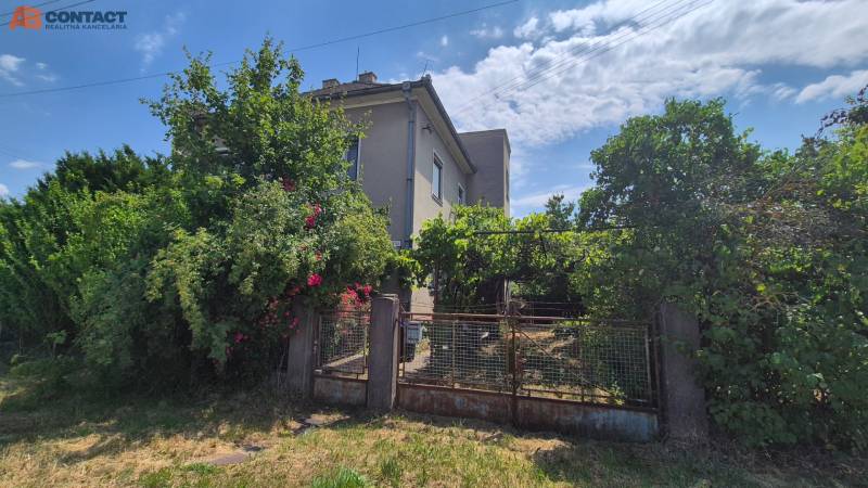predaj dom Banka