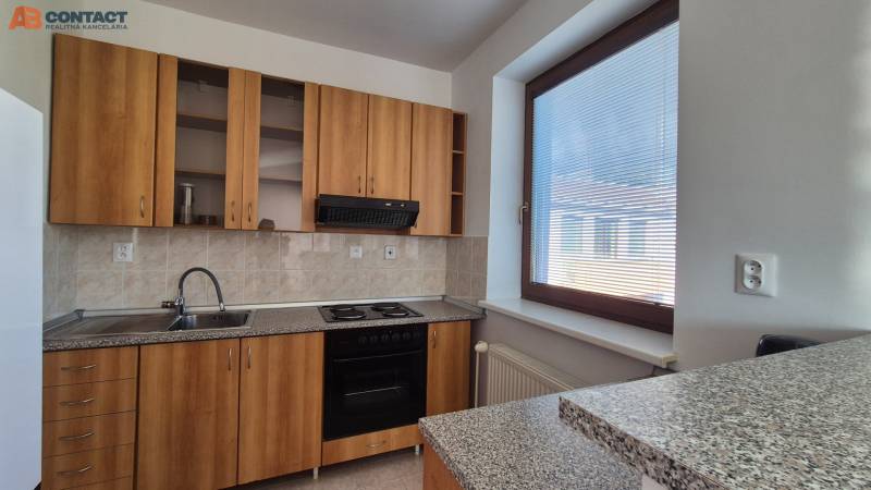 prenájom Stromová Piešťany