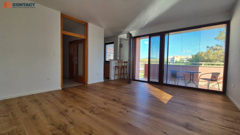 prenájom Stromová Piešťany