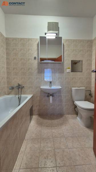 prenájom Stromová Piešťany