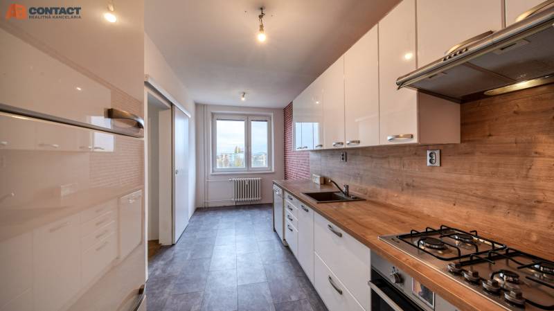 Predaj 3-izbový byt Komenského 2 Piešťany