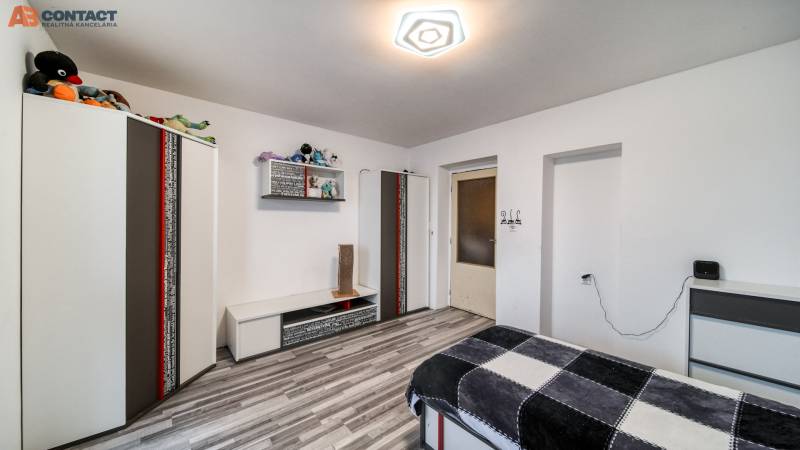 predaj Moravany nad Váhom