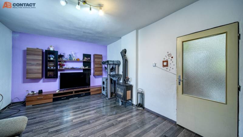 predaj Moravany nad Váhom