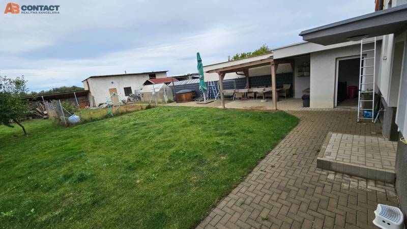 predaj Moravany nad Váhom