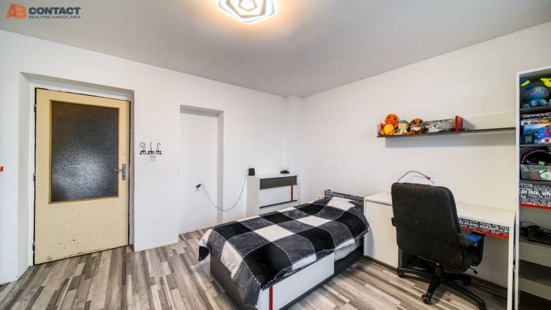 predaj Moravany nad Váhom