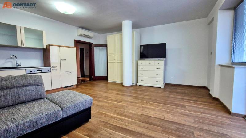 prenájom centrum ENZO