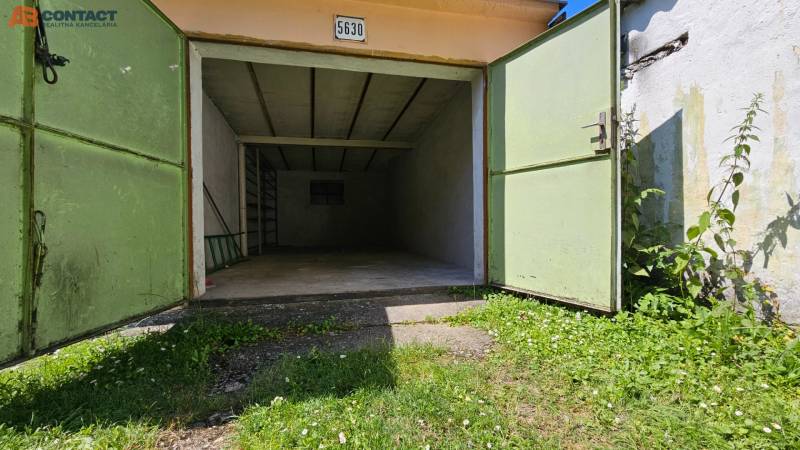 predaj garáž Piešťany