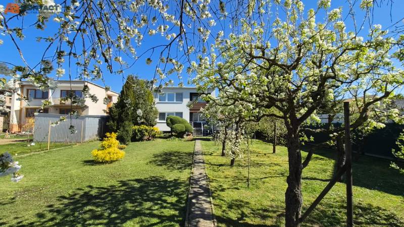 predaj dom Moravany nad Váhom 566