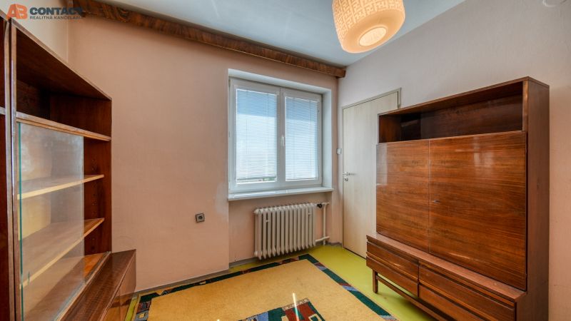 predaj dom Moravany nad Váhom 566