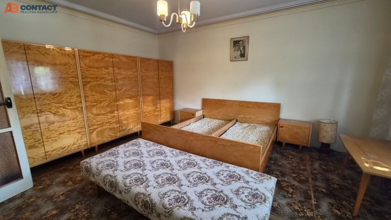 predaj dom SNP 515 Senec