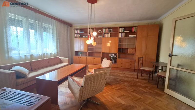 predaj dom SNP 515 Senec