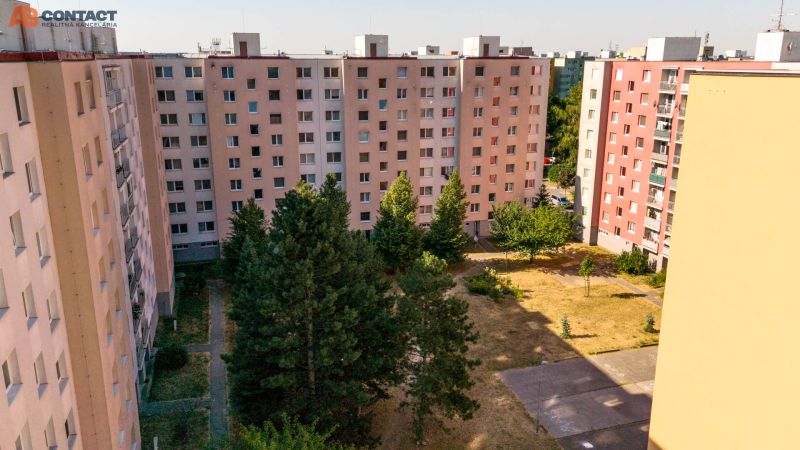 predaj 4-izbový byt Piešťany