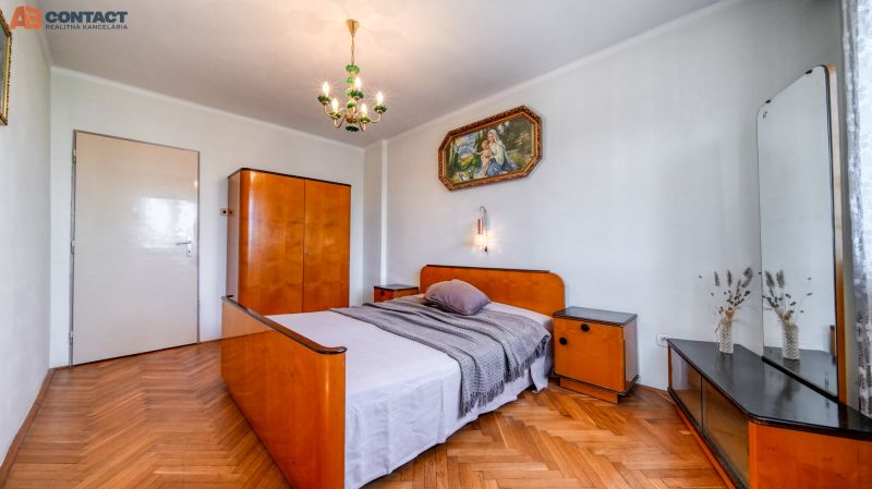 predaj dom Sadová ulica Vrbové