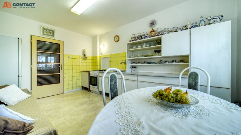 predaj dom Sadová ulica Vrbové